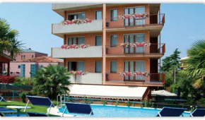 Отель Hotel St. Antony  Бардолино